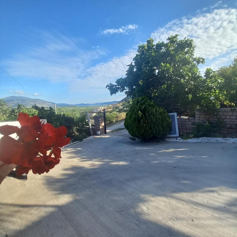 Vila Pasha Sarande Bagian luar foto